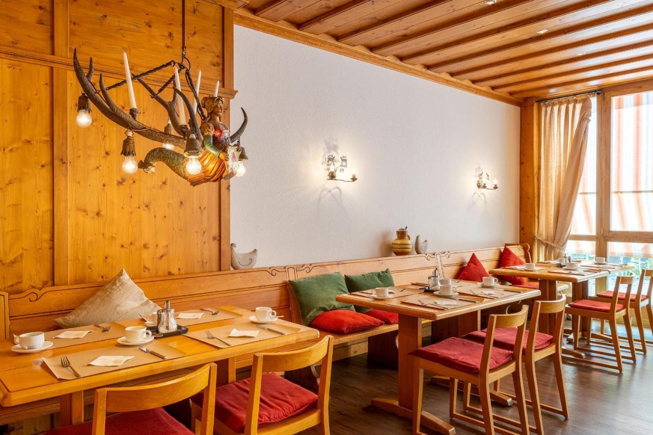 Dorint Hotel Durbach/Schwarzwald エクステリア 写真