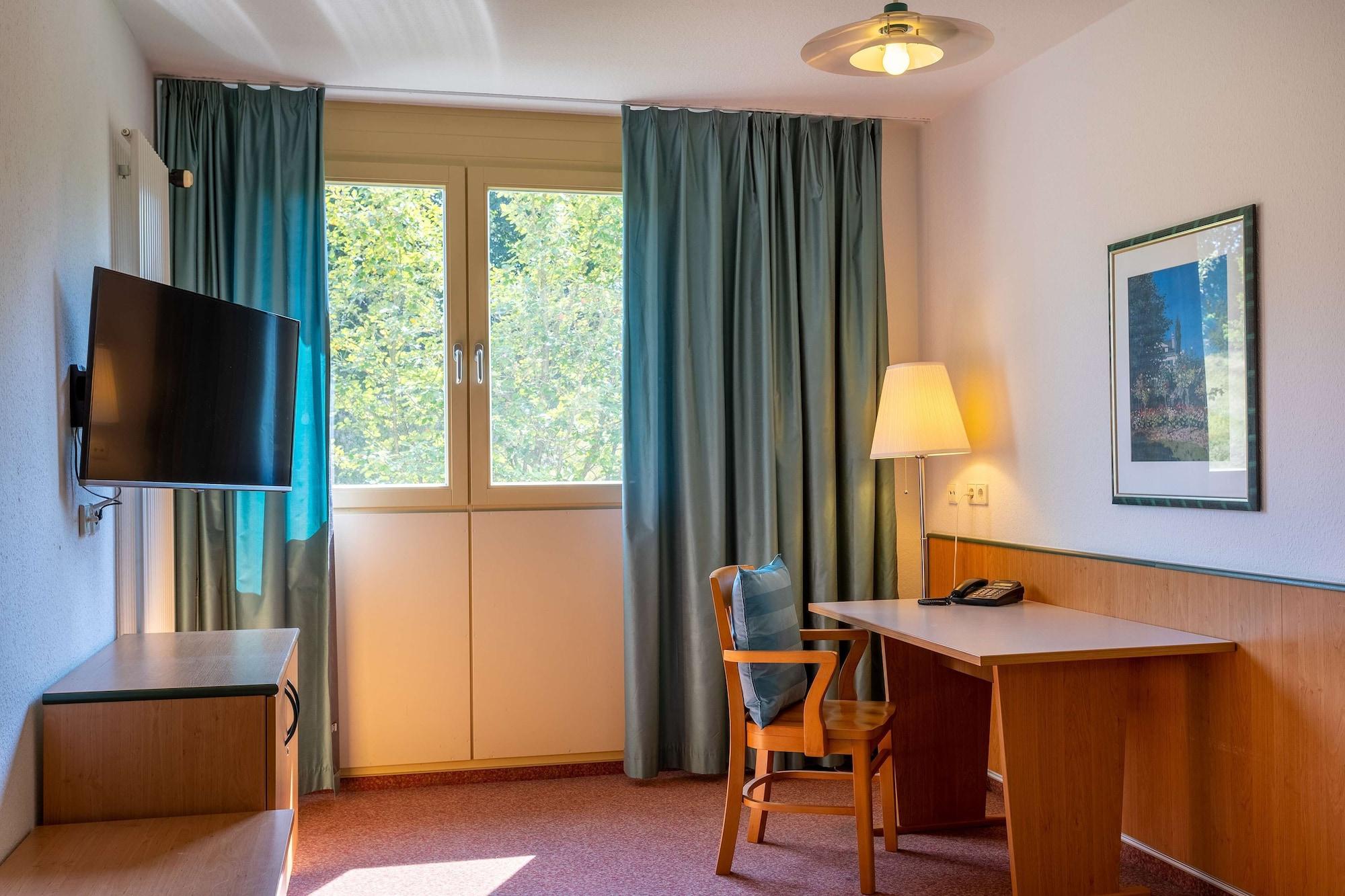 Dorint Hotel Durbach/Schwarzwald エクステリア 写真