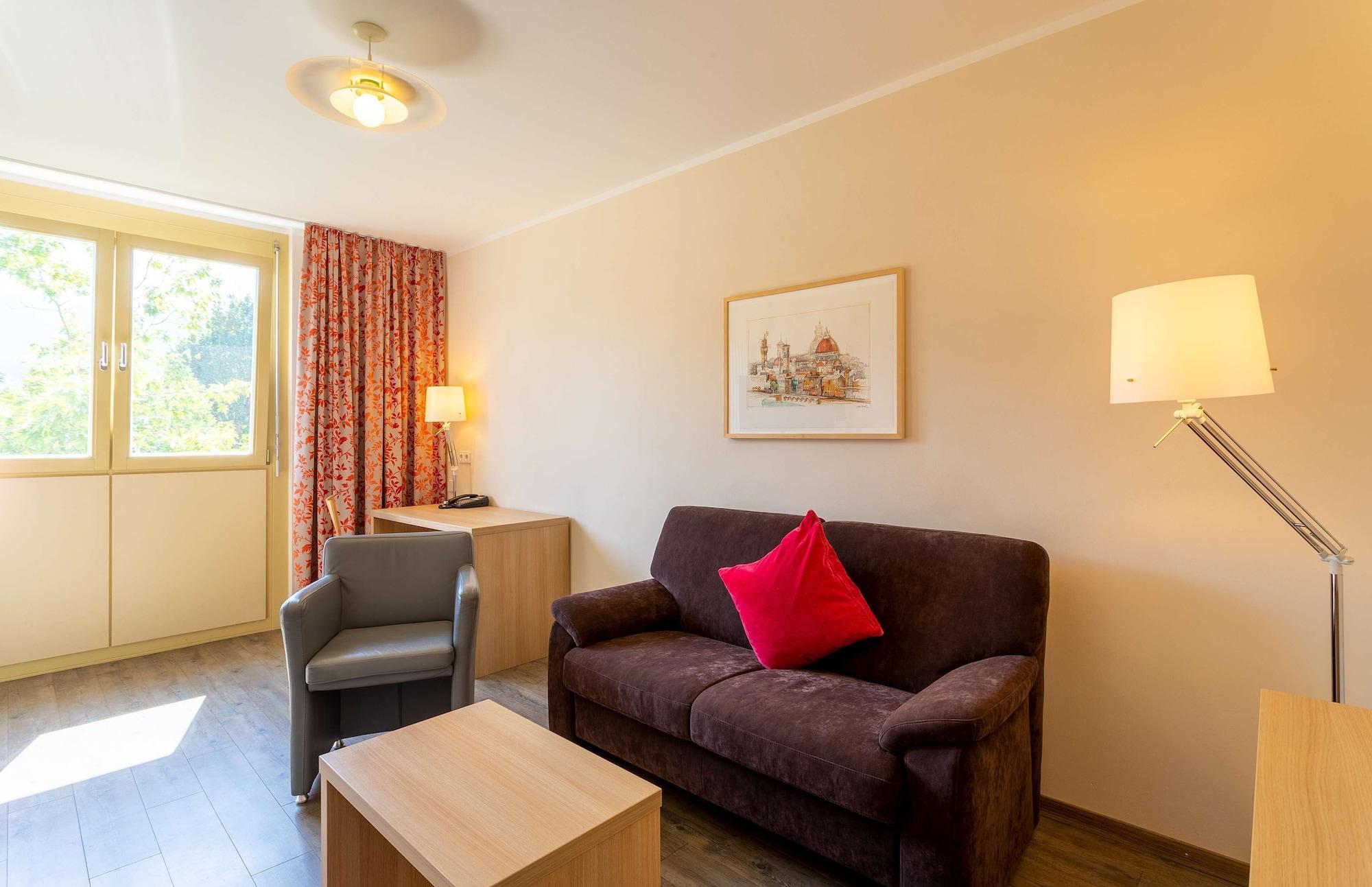 Dorint Hotel Durbach/Schwarzwald エクステリア 写真